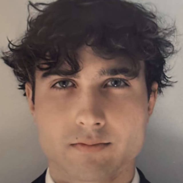Lorenzo C., chargé marketing chez Synor, agence IA à Genève